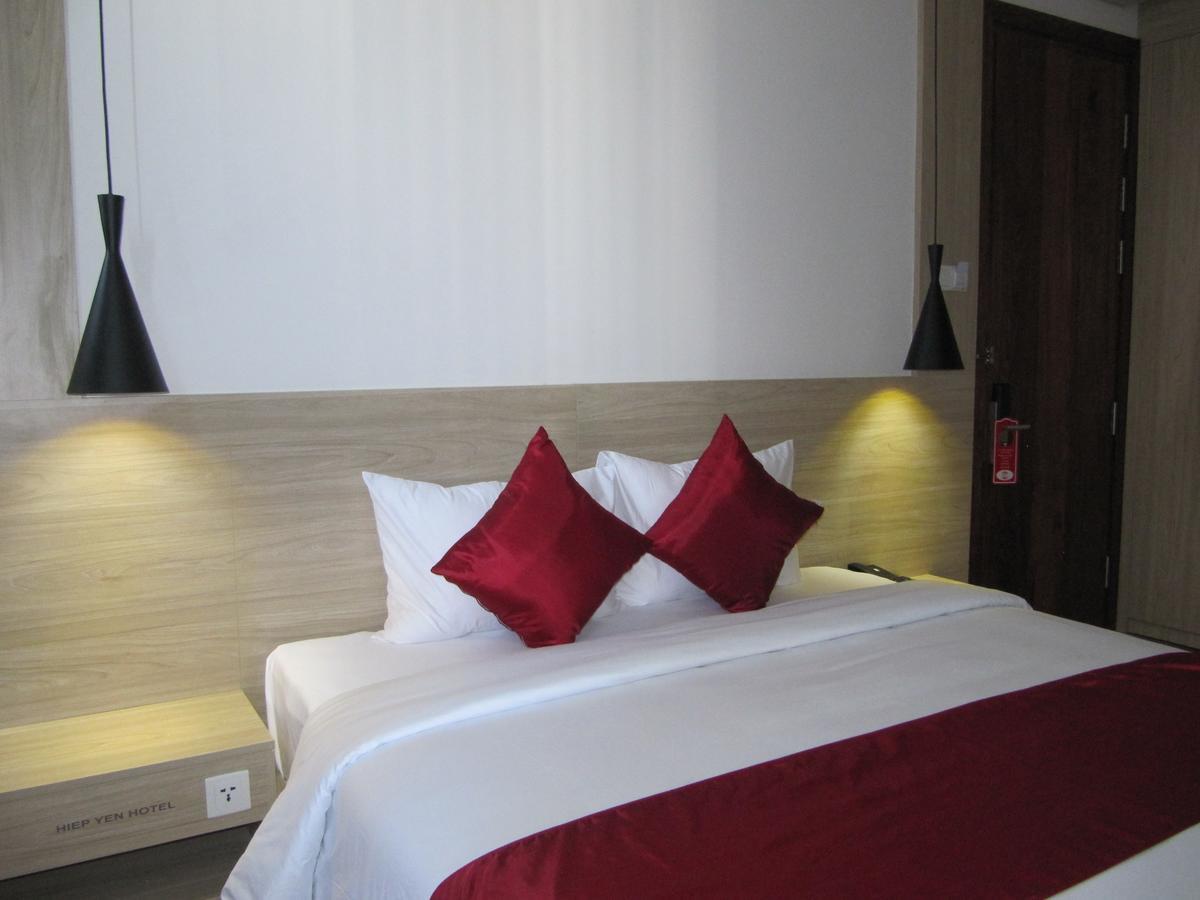 Khach San Hiep Yen Hotel ตวีฮหว่า ภายนอก รูปภาพ