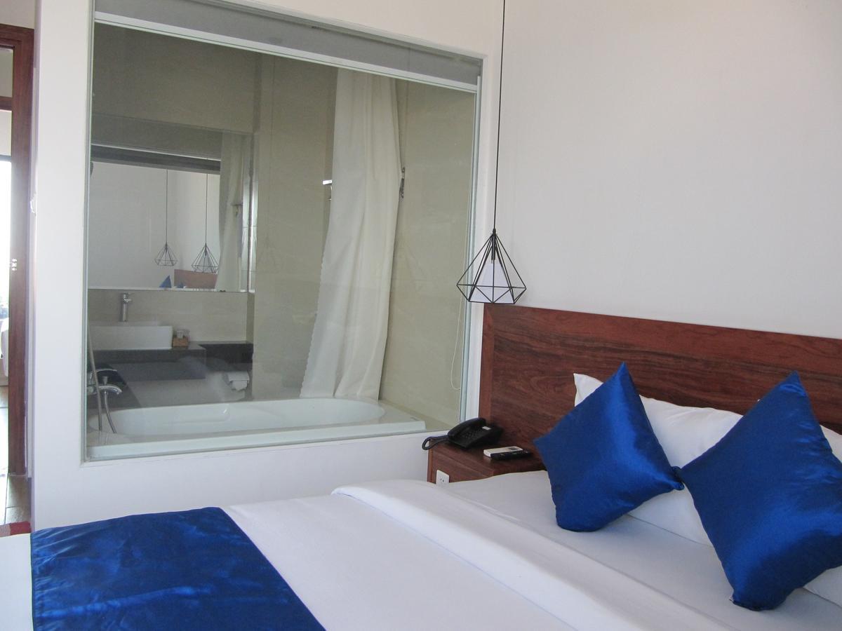 Khach San Hiep Yen Hotel ตวีฮหว่า ภายนอก รูปภาพ