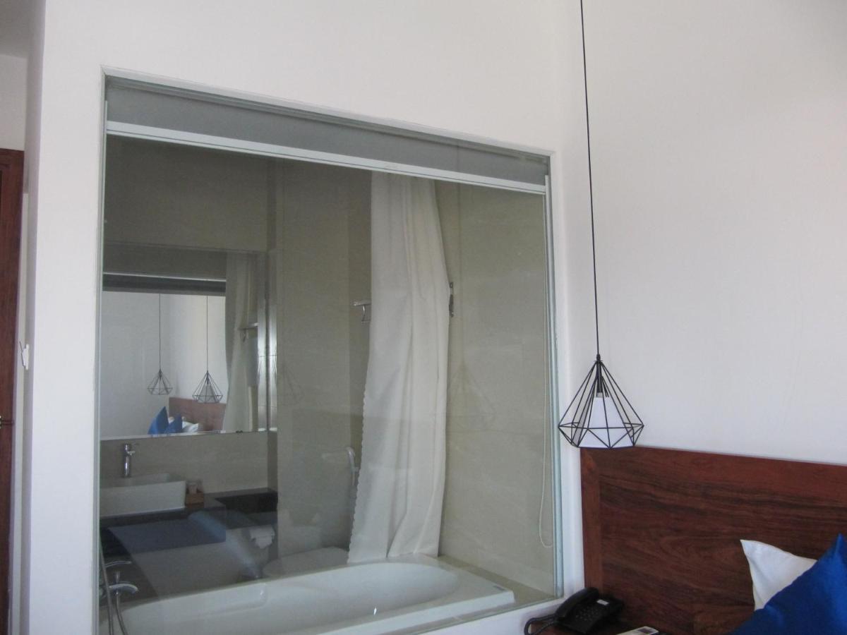 Khach San Hiep Yen Hotel ตวีฮหว่า ภายนอก รูปภาพ